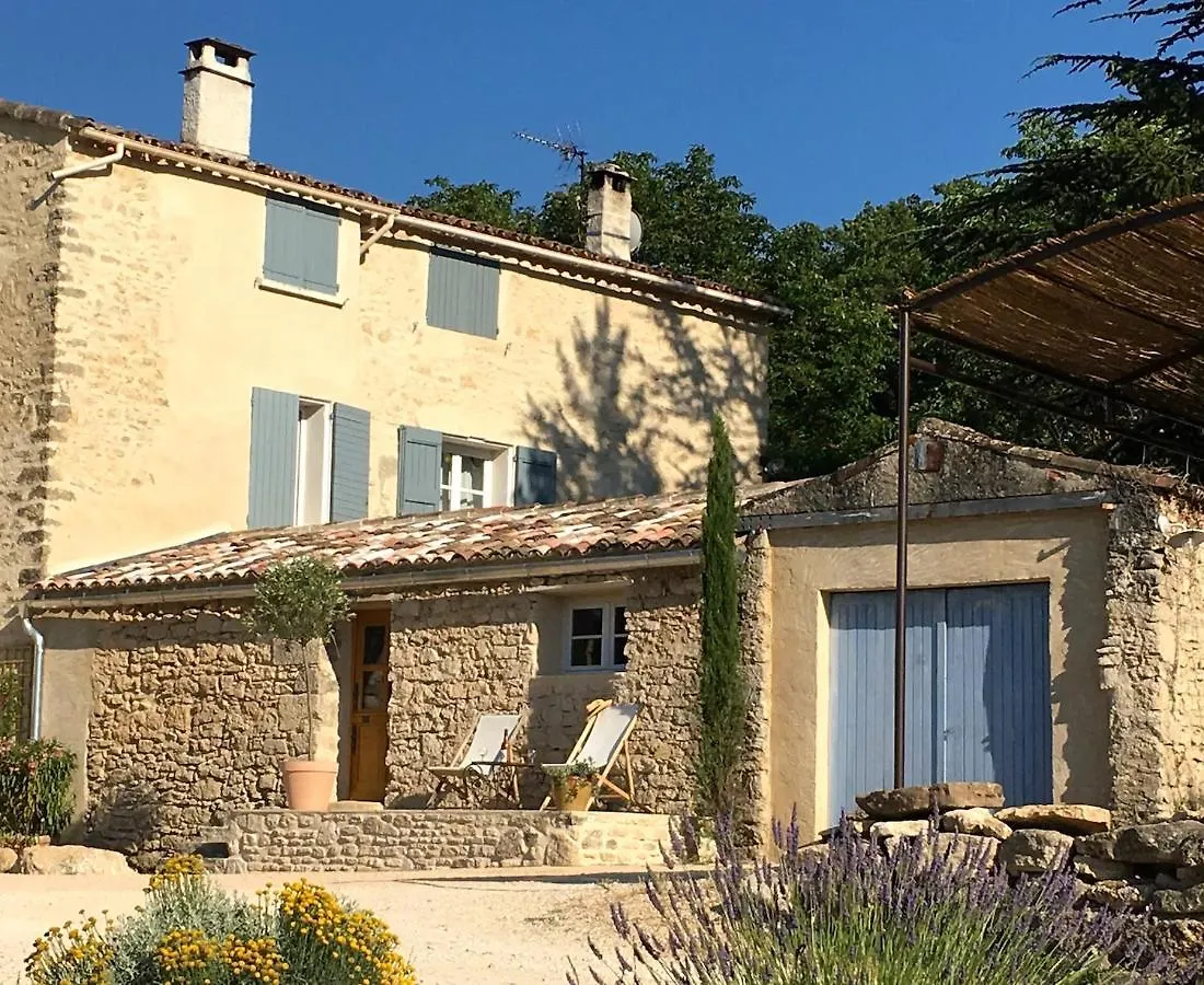 L'Ecurie Villa Bonnieux 0*,